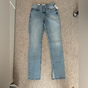 BRAND NEW good american jeans